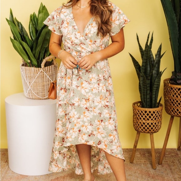 😊Brand New😊 Women’s Floral midi dress, size large - Picture 4 of 9